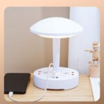 ⁦Multiprise et lampe de bureau 2500W avec USB Ports à intensité variable 3 couleurs⁩ - الصورة ⁦4⁩